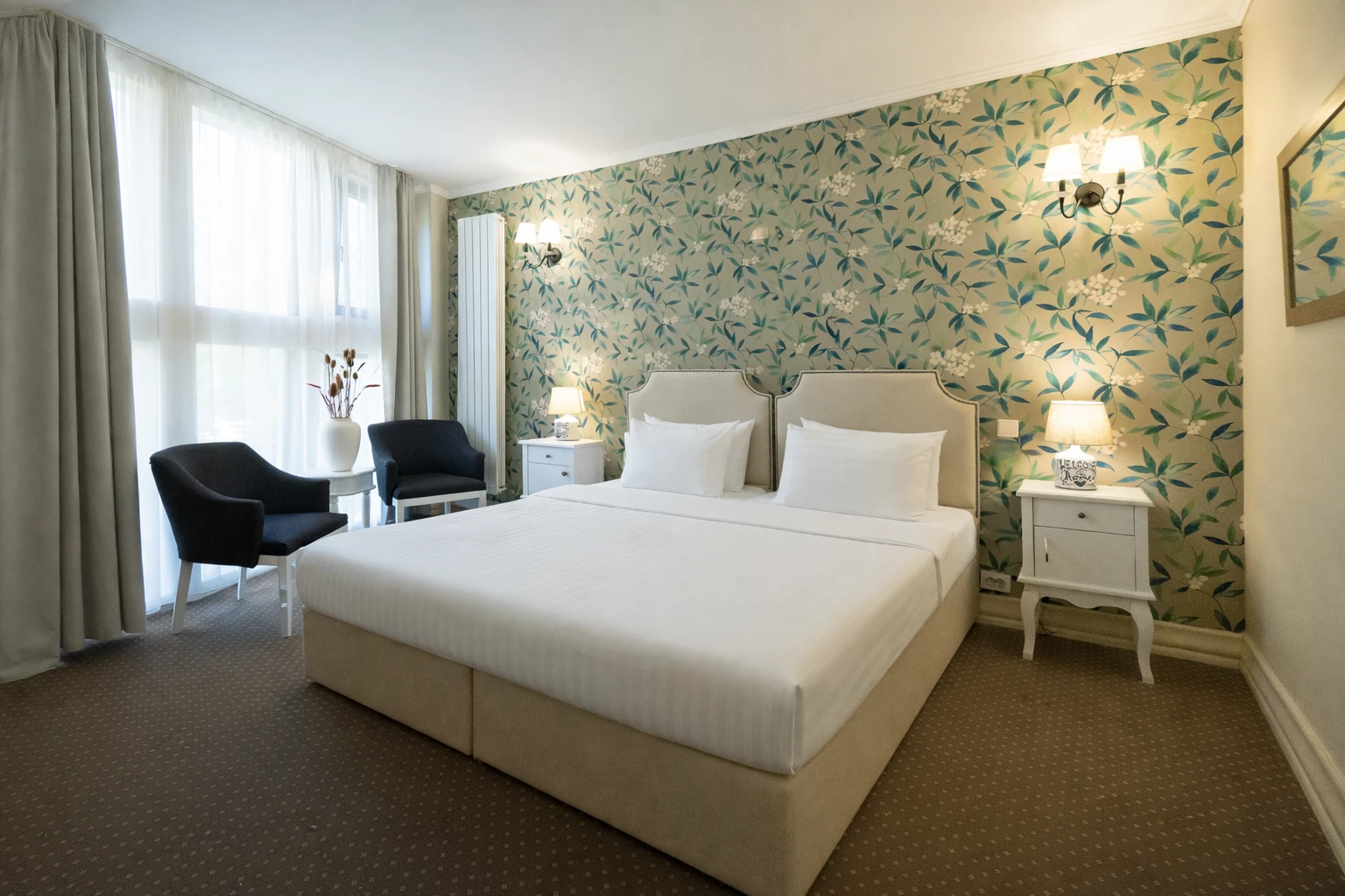 Akasha Cosy Room